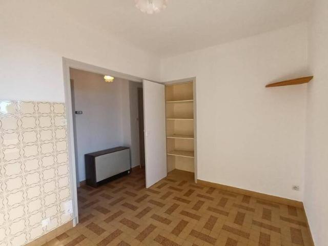 Location appartement t3 2 pièces 51 m² Grenoble 38000 573 €