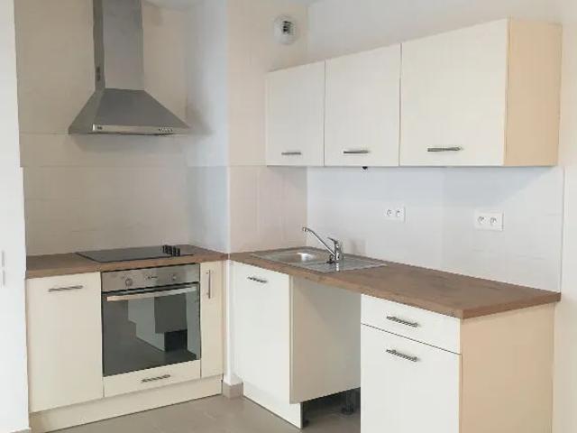 Location: appartement T3 à PERPIGNAN