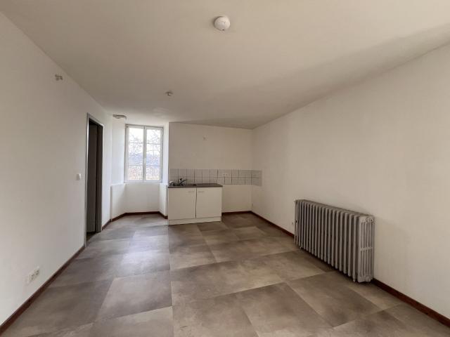 Location APPARTEMENT T3 | Agence Delas