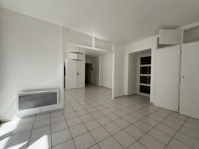 Location APPARTEMENT T3 | Agence Delas