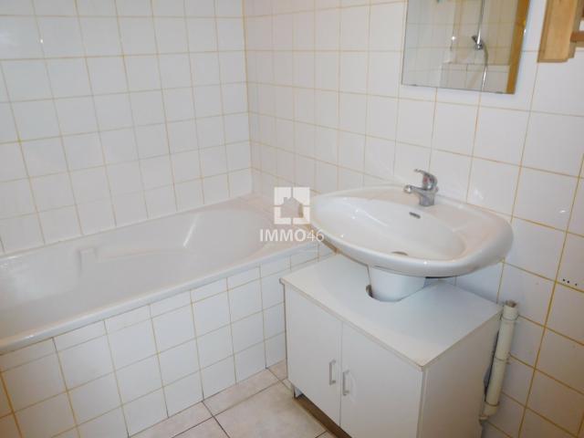 Location appartement t3 Cahors 46000, 56m², 3 pièces. T3 CLEM LAV