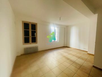Location APPARTEMENT T3 COEUR DE VILLE