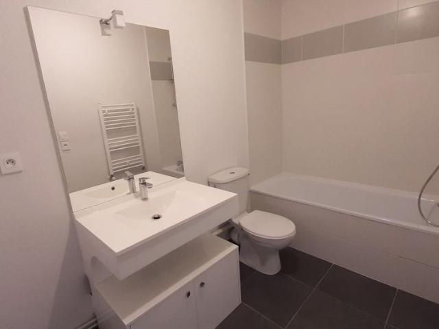 location Appartement T3 DE 57.95m² À NANTES