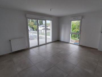 location Appartement T3 DE 58.4m² À SAINT EGREVE