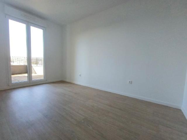 location Appartement T3 DE 60.45m² À MASSY