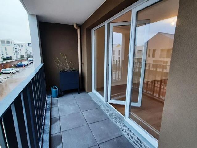 location Appartement T3 DE 60.79m² À CERGY