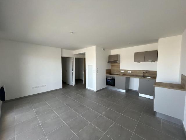 location Appartement T3 DE 60.23m² À MONTEUX