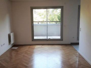 location Appartement T3 DE 62.6m² À LE CHESNAY