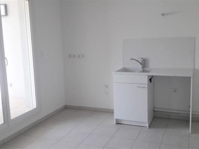 location Appartement T3 DE 64.6m² À VILLEURBANNE