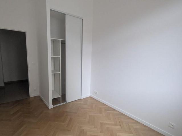 location Appartement T3 DE 64.8m² À VELIZY VILLACOUBLAY