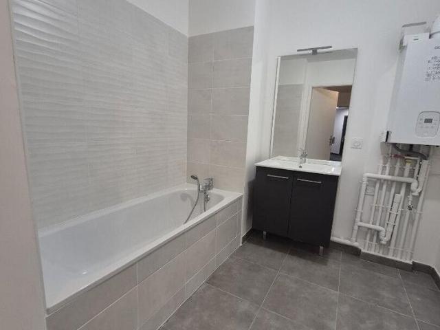 location Appartement T3 DE 65.1m² À LAMBERSART