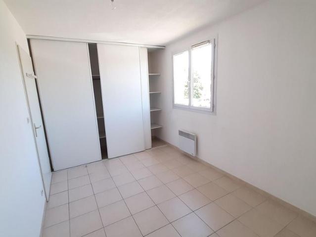 location Appartement T3 DE 69.92m² À MORIERES LES AVIGNON