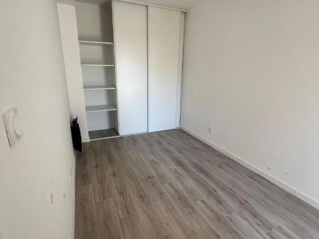 location Appartement T3 DE 69.3m² À L UNION