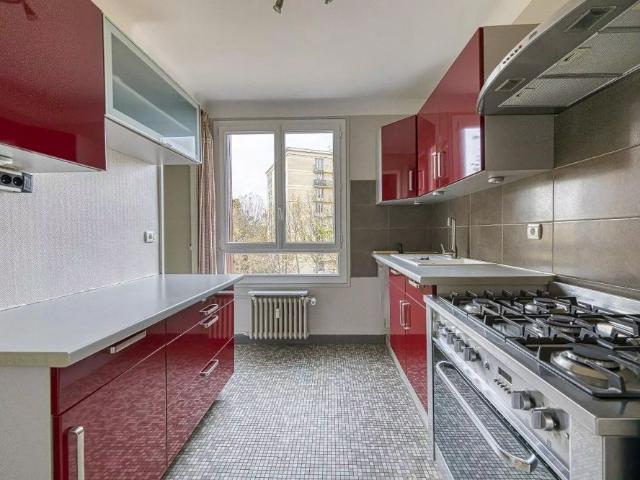 location Appartement T3 DE 71.4m² À COMPIEGNE
