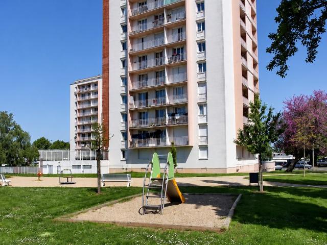 Location Appartement T3, Poitiers Trois Cités