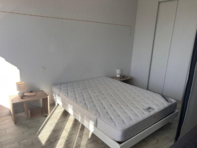 Location Appartement T1 bis meublé avec parking Saint Hilaire