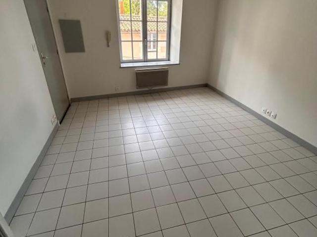 Location Appartement T1 Centre ville