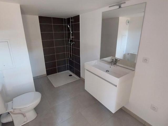 location Appartement T1 DE 41m² À LE BLANC MESNIL