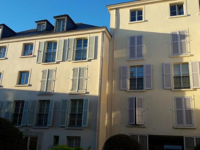 location Appartement T1 DE 23.4m² À VERSAILLES