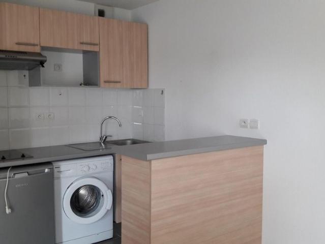 location Appartement T1 DE 32.33m² À CASTANET TOLOSAN