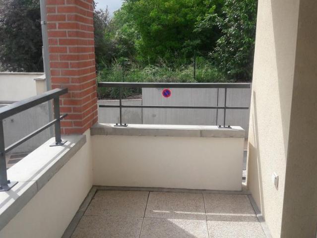 location Appartement T1 DE 32.33m² À CASTANET TOLOSAN
