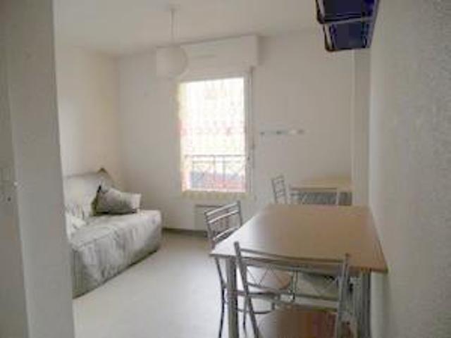 Location Appartement T1 meublé Nantes Centre Ville