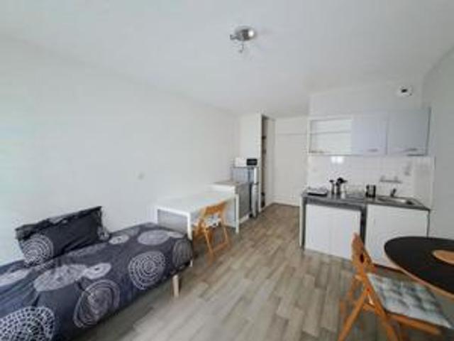 Location Appartement T1 meublé Nantes Centre Ville