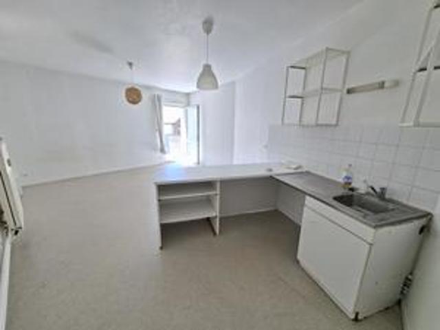 Location Appartement T1 Nantes Centre Ville