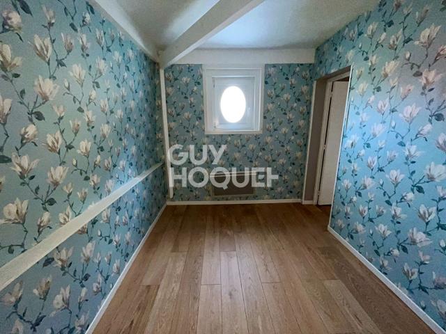 LOCATION: appartement T2 42 m² à CALAIS