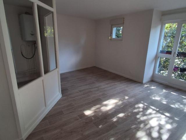 Location Appartement T2 53 m² Baume les Dames