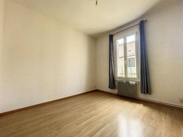 LOCATION: appartement T2 52 m² à PERPIGNAN