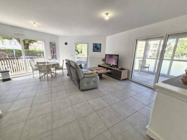 Location appartement t2 56 m² Bourgoin Jallieu 38300 810 €