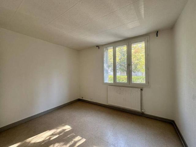 Location appartement t2 36 m² Grenoble 38100 481 €