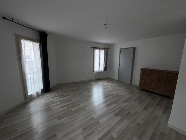 LOCATION APPARTEMENT T2 BRULON