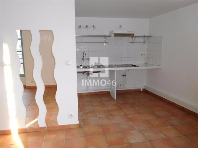 Location appartement t2 Cahors 46000, 48m², 2 pièces. T2 CAR TOU