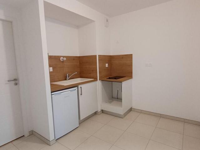 location Appartement T2 DE 43.9m² À NANTES