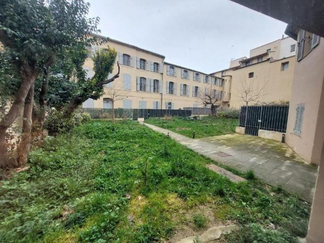 location Appartement T2 DE 40.8m² À AIX EN PROVENCE