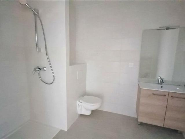 location Appartement T2 DE 40.04m² À HYERES