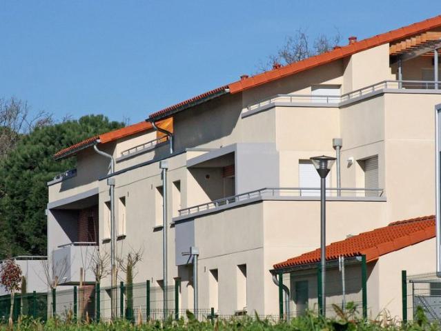 location Appartement T2 DE 42.8m² À ST ORENS DE GAMEVILLE