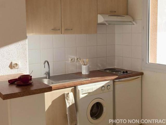 location Appartement T2 DE 42.95m² À MARSEILLE
