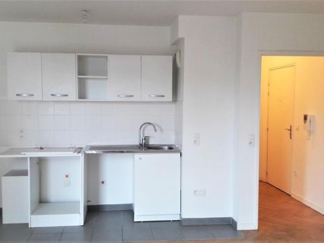 location Appartement T2 DE 42.28m² À LE CHESNAY
