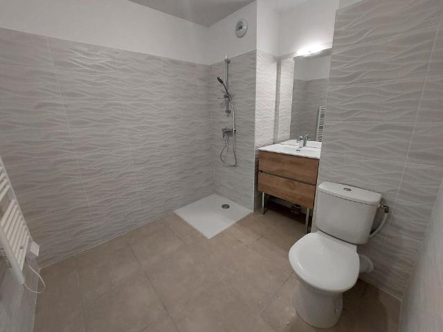 location Appartement T2 DE 42.38m² À CASTELNAU LE LEZ