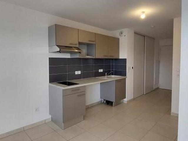 location Appartement T2 DE 44.2m² À BALMA