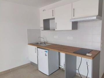 location Appartement T2 DE 45.5m² À CAVAILLON