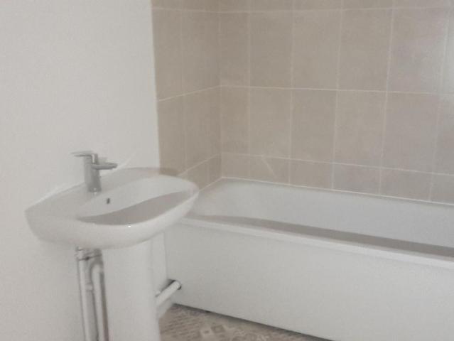 location Appartement T2 DE 46.67m² À ARPAJON
