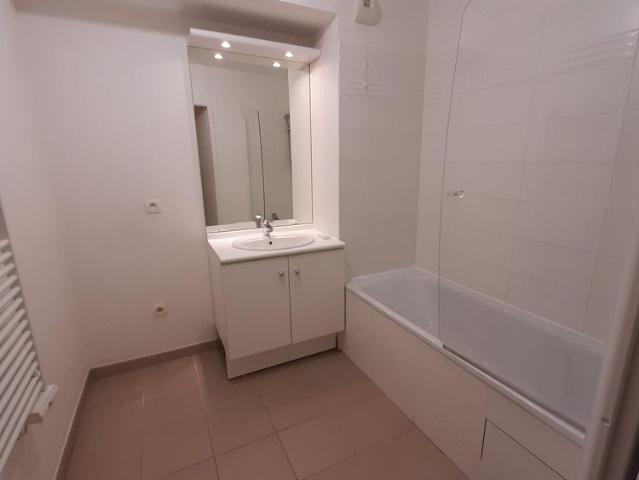location Appartement T2 DE 46.77m² À PALAISEAU