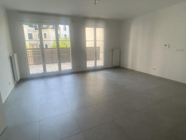 location Appartement T2 DE 49.75m² À CLAMART