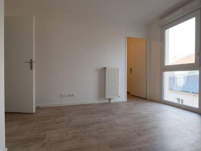 location Appartement T2 DE 50.55m² À CORBEIL ESSONNES