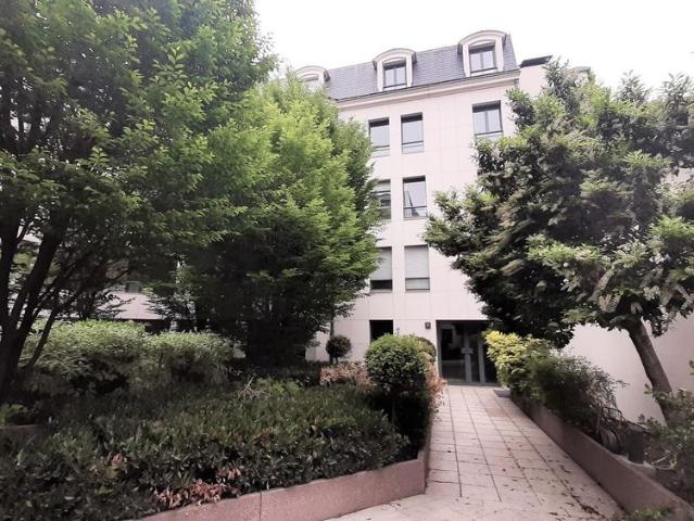location Appartement T2 DE 51.45m² À BOULOGNE