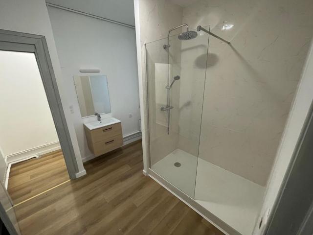 LOCATION APPARTEMENT T2 QUARTIER ARSENAL